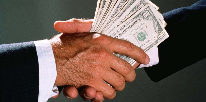 Коррупция угрожает России больше чем угрозы с Запада и Востока — Мария Арбатова