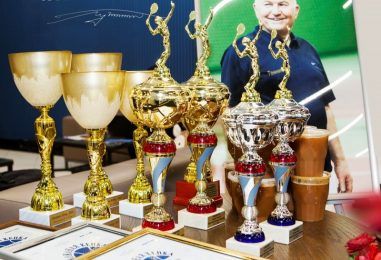 На кортах в память о Юрии Лужкове выступят бывшие участники теннисного турнира «Кожаная Кепка»