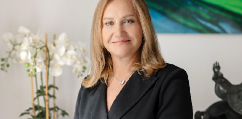 Итоги конкурса вопросов к Экономическому диктанту: одна из наград Фонда Юрия Лужкова вручена студентке СГУ